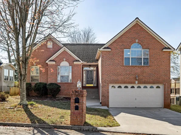 2531 Blue Meadow Ln, Knoxville, TN 37932