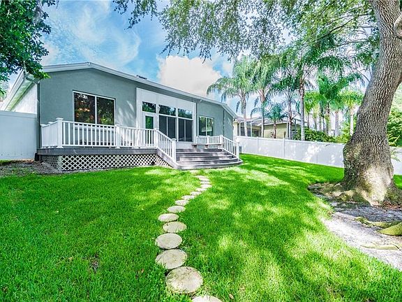 4th image of 30607 Lanesborough Cir
