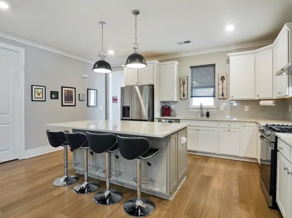 1225 Lillian Ter, Birmingham, AL 35244