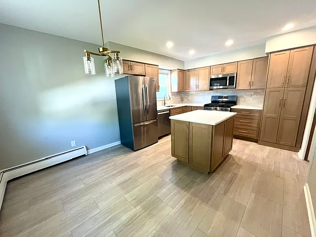 149 8th Ave #2 — Photo 2