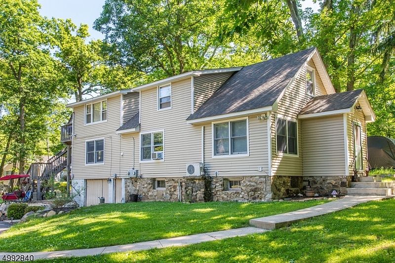 1st image of 45 Alexandria Ave
