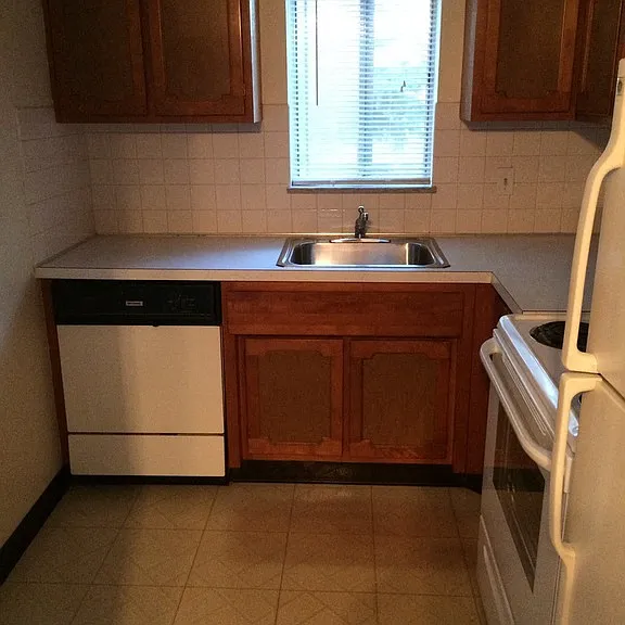 Kingston Place Apartments — Photo 41