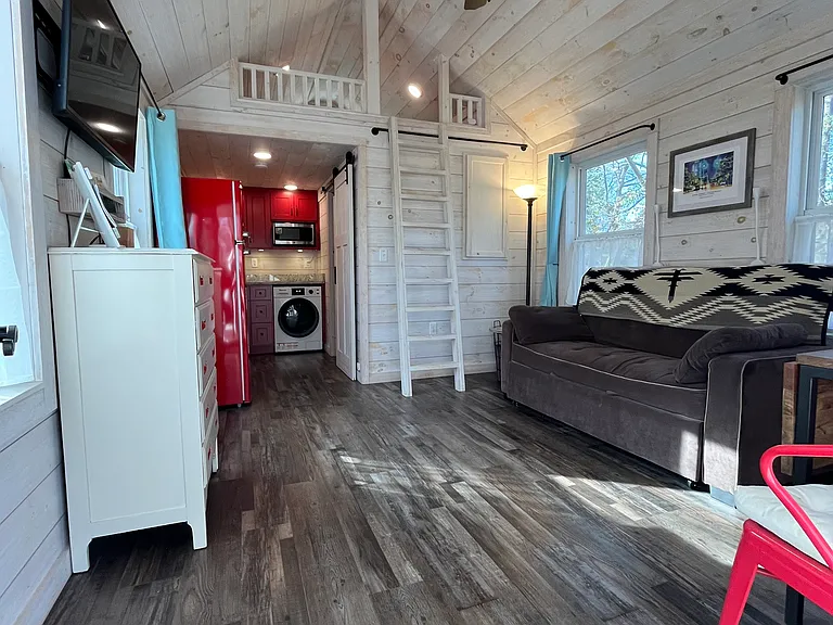 7 Eastlan Pl #2 — Photo 5