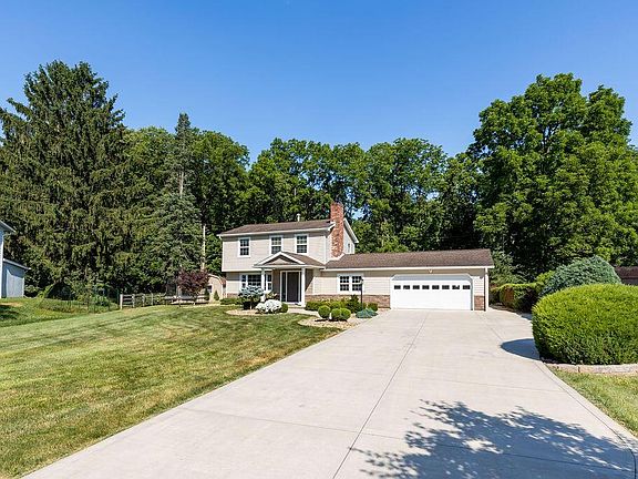 2nd image of 243 Denison Dr