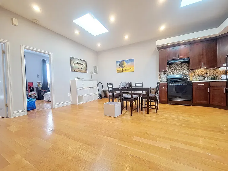 1131 Decatur St #3B — Photo 3