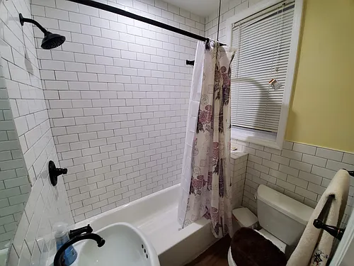 48 Monroe St #1 Photo 1
