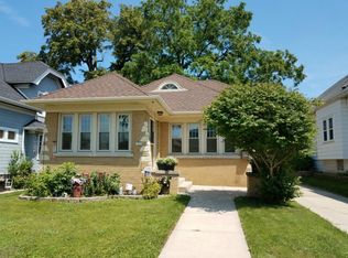 1426 S 53rd St, West Milwaukee, WI 53214