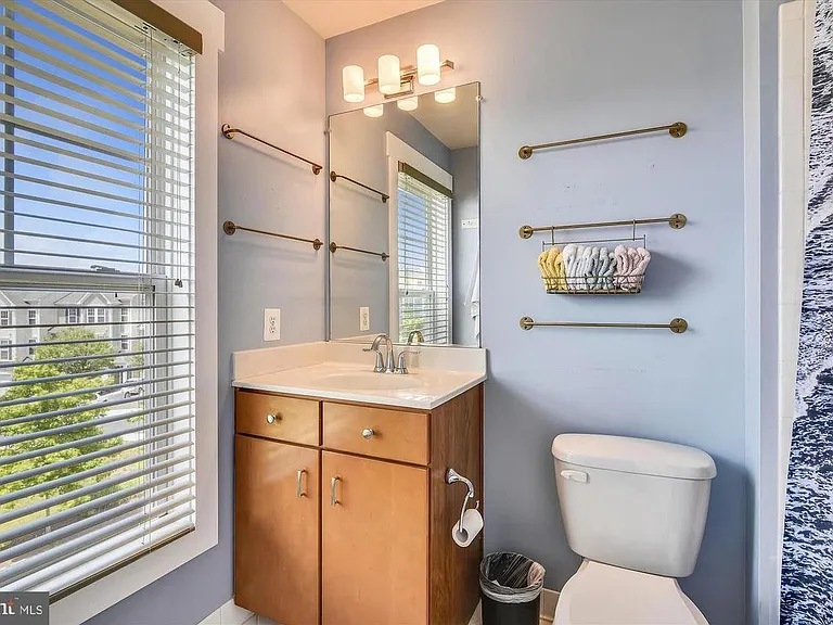 22483 Verde Gate Ter — Photo 25