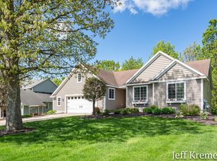 7153 Keystone Ct, Jenison, MI 49428