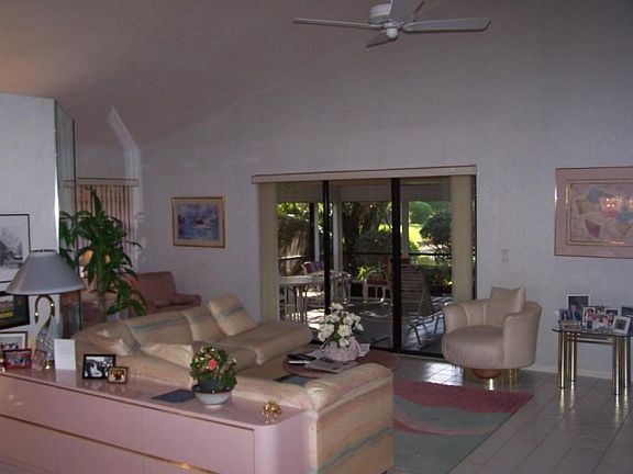 3rd image of 8087 Popash Ct
