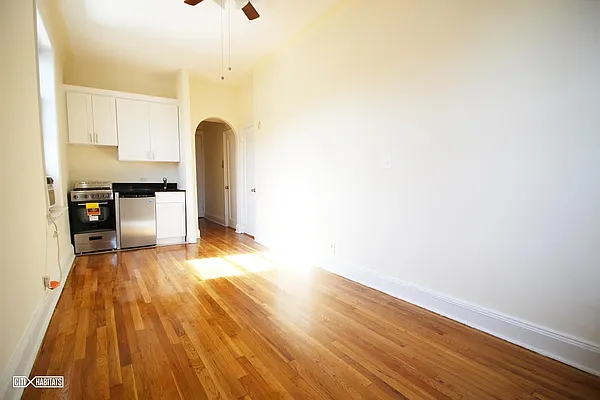 Rented by Citi Habitats | media 6