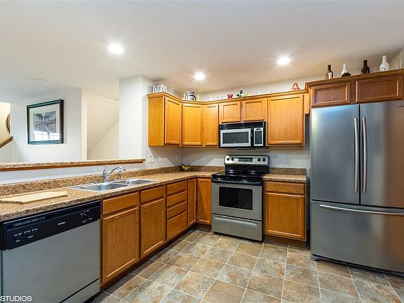 2nd image of 151 War Admiral Ln