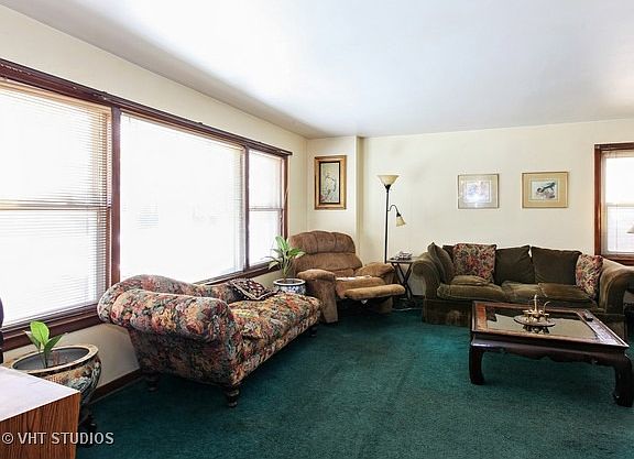 2nd image of 8134 S Jeffery Blvd