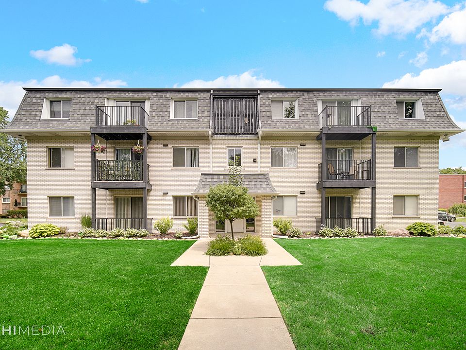 1st image of 9641 S Karlov Ave APT 303