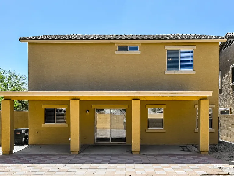 5206 W Glass Ln — Photo 16