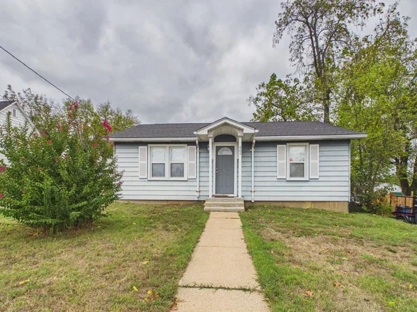 604 Summit Street, Cabool, MO 65689