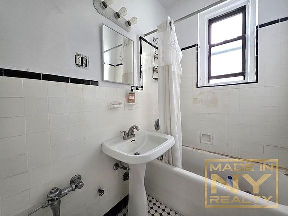 4th image of 25-74 33rd St #4K