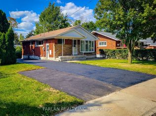 154 W 31st St, Hamilton, ON L9C 5E9
