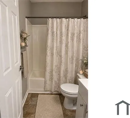1079 Walnut St #C — Photo 8