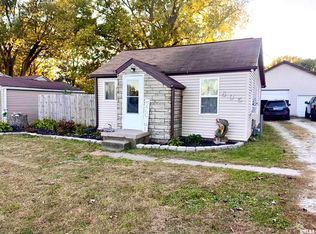 805 3rd St, Colona, IL 61241