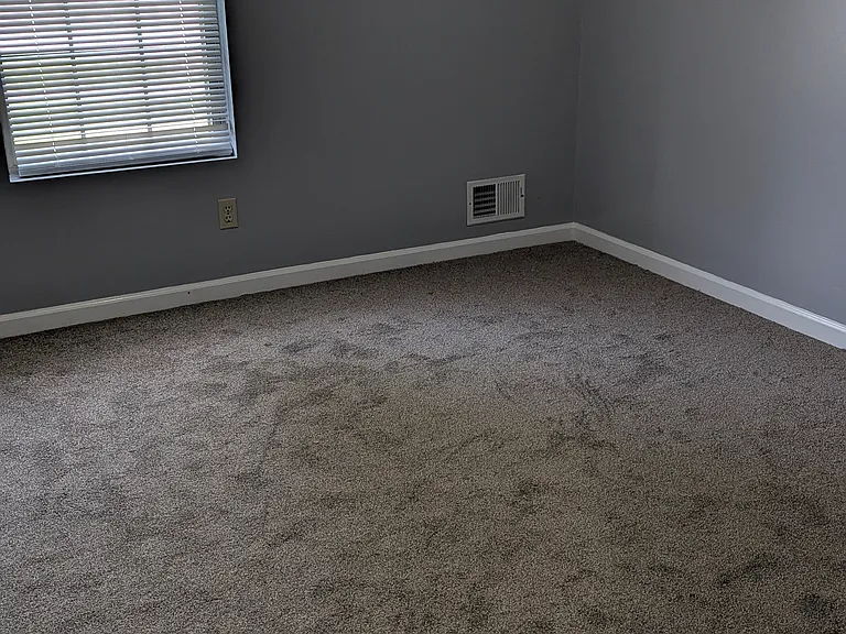 108 Cecil Ct — Photo 9