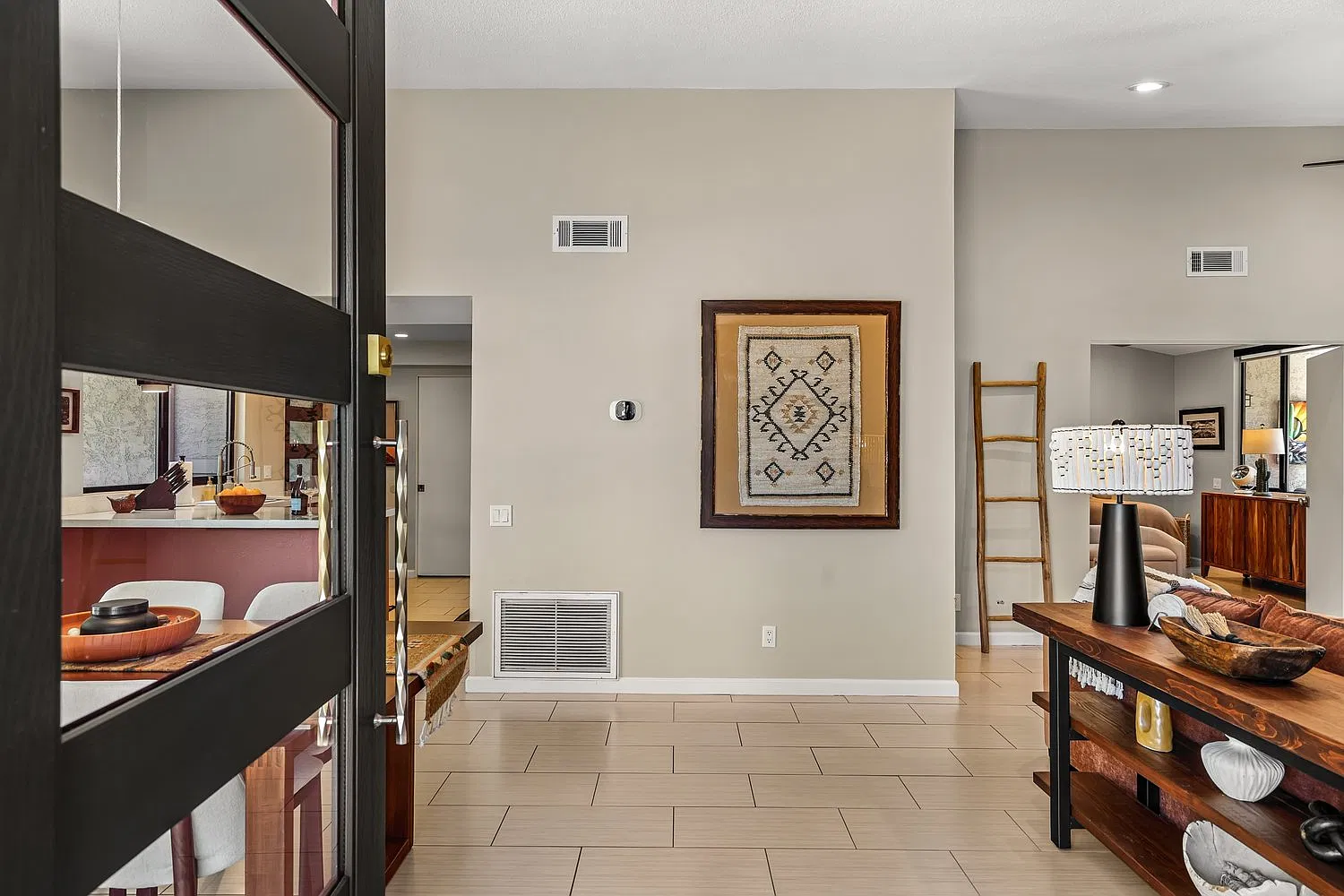1 bed, 1025 sqft, $4,500 — Photo 3