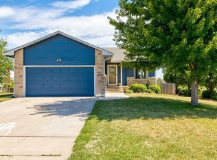 1938 E Sunset Ct, Goddard, KS 67052