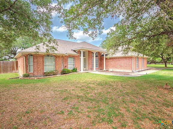 2nd image of 310 Kingwood Forest Dr