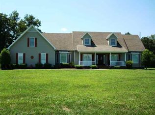 383 Eden Rd, Bowling Green, KY 42101