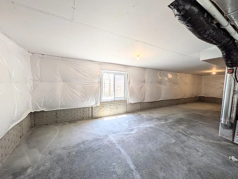 9013 Hawk Hill Way — Photo 35