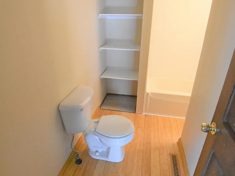 451 Marion Ave #1 — Photo 14