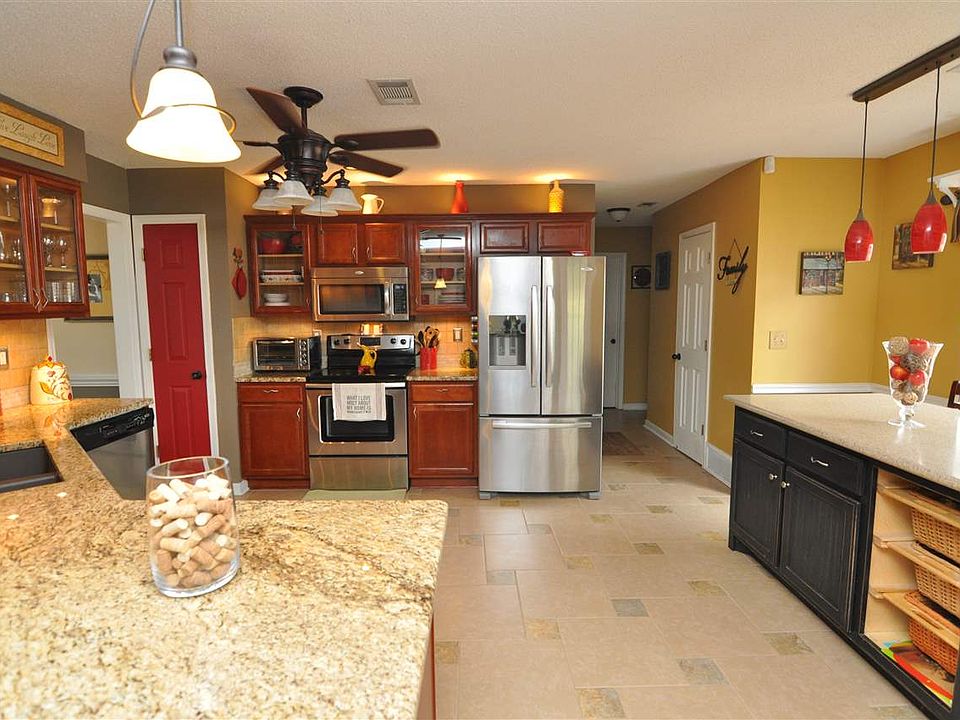 1st image of 9226 Speerberry Ln N