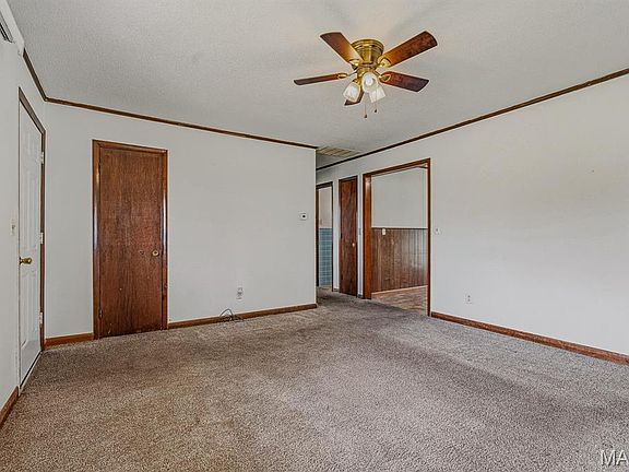 5th image of 205 S Lunbeck Ave