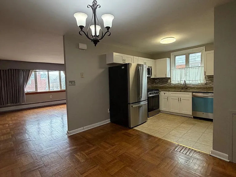 8523 Mansfield Ave #2 — Photo 4