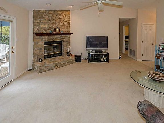 5th image of 11508 Cherry Blossom West Dr