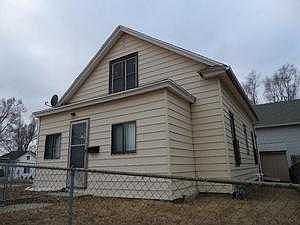 1st image of 101 Bluff St