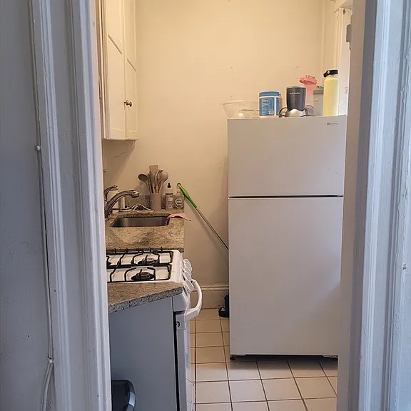 41 Revere St #3 — Photo 4