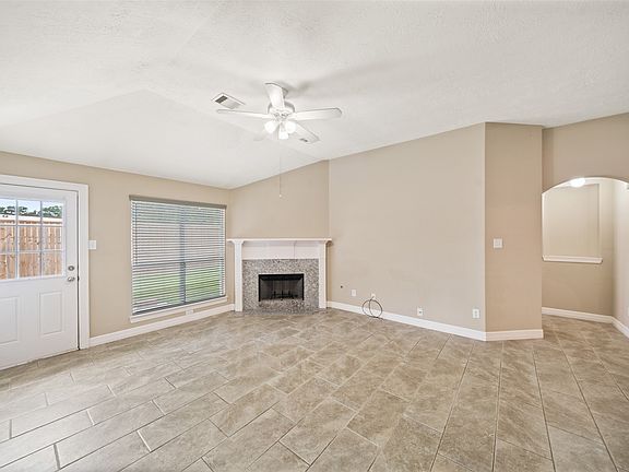 2nd image of 8006 High Hollow Ln