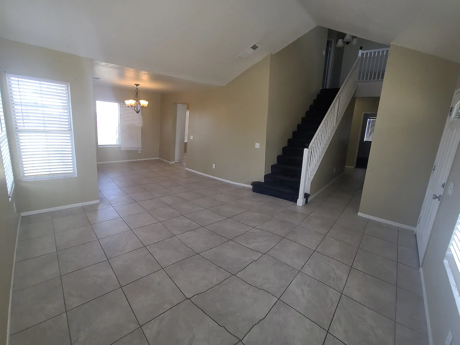 10718 Bonanza Rd — Photo 2
