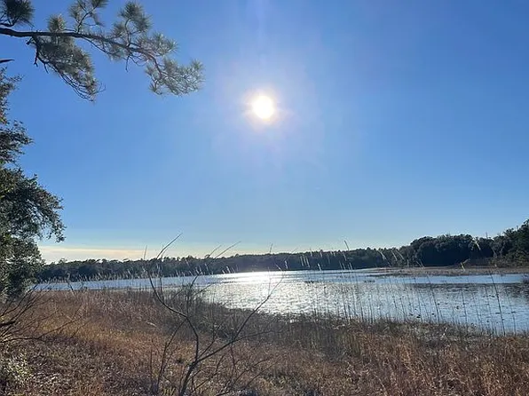 110 Morris Lake Ln, Hawthorne, FL 32640