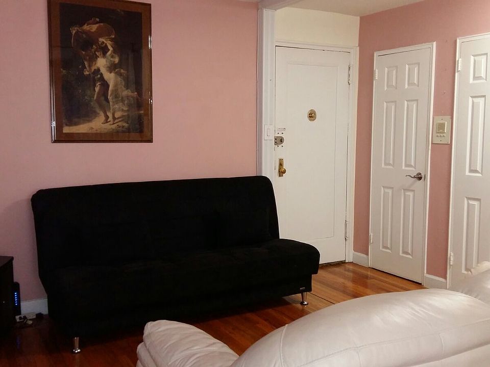 1st image of 6725 Dartmouth St #2