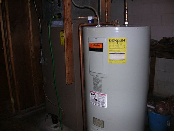 2nd image of 2273 Lakewood Dr