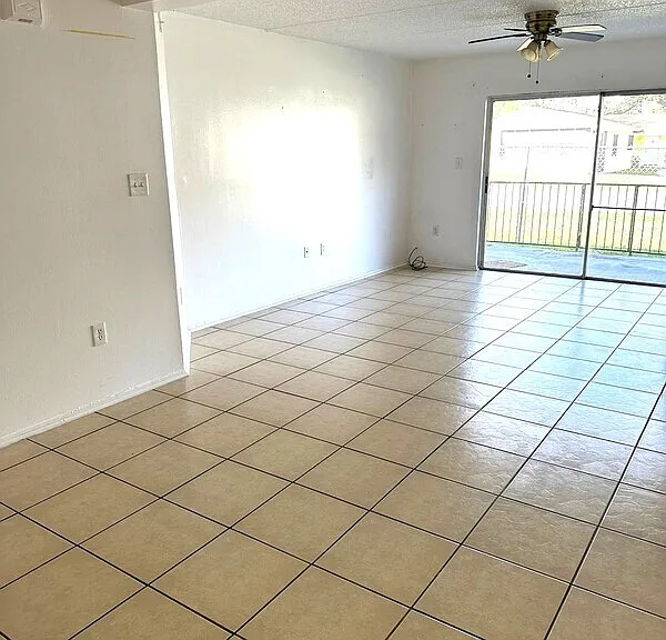 6513 Dumont Ave — Photo 4