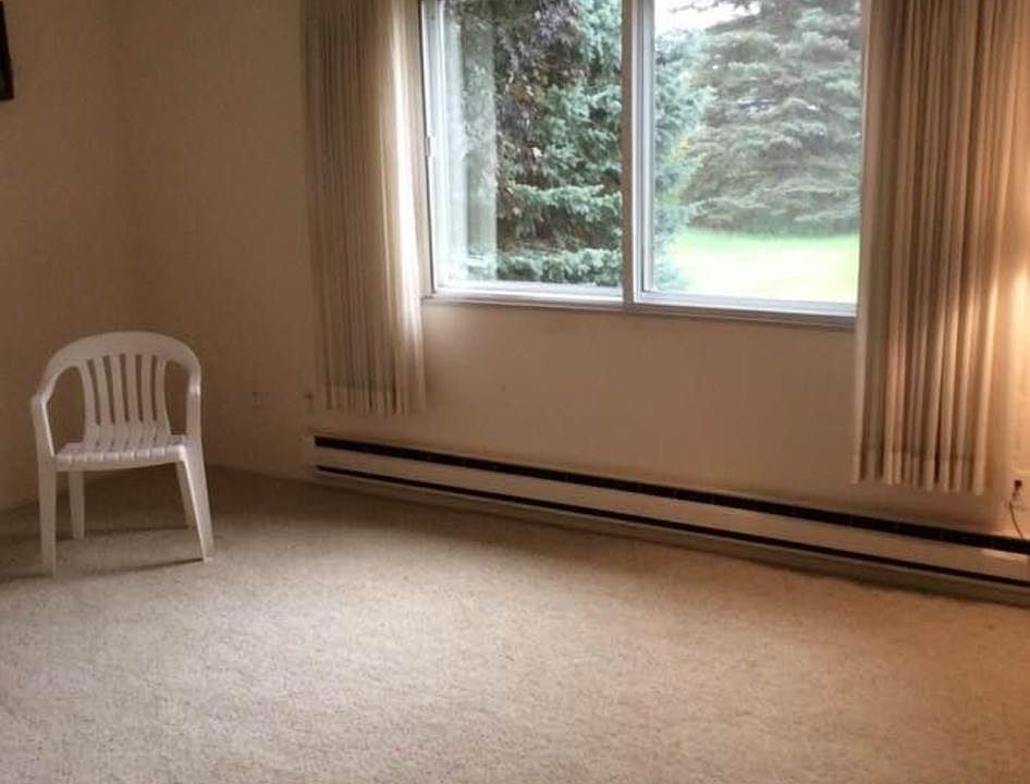 2nd image of 587 Pte Tremble Rd #3