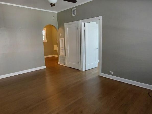 203 W Magnolia Ave #2