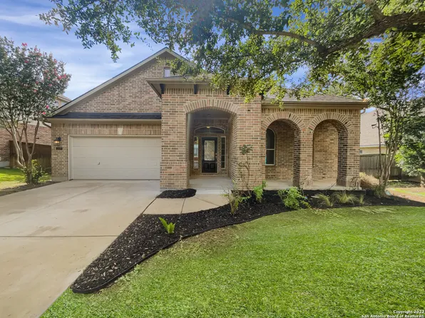 318 Persimmon Tr, San Antonio, TX 78256