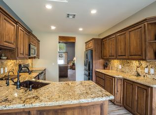 43004 N 20th St, New River, AZ 85087