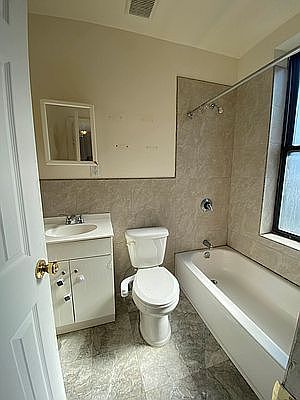 4th image of 480 Convent Ave APT 52