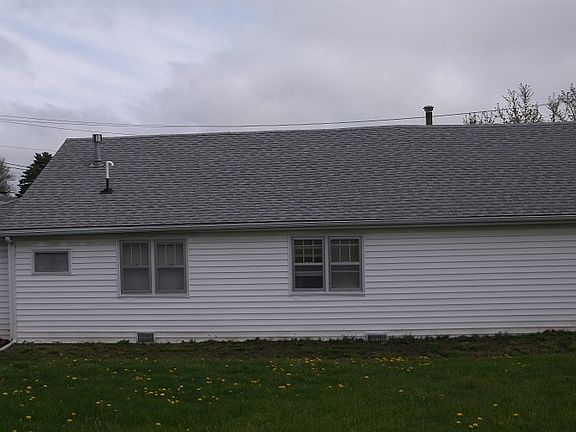 3rd image of 1310 Green St