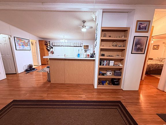 4th image of 157 Camino Encantado